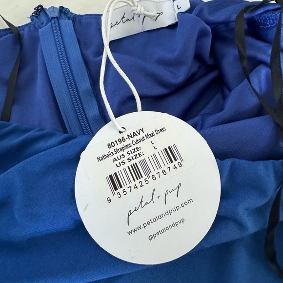 Blue strapless maxi dress with side cut out - Picture 2 of 2